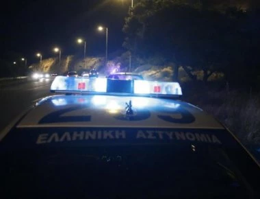 Οικογενειακό δράμα - Επιτέθηκε με μπαλτά στον αδερφό του!